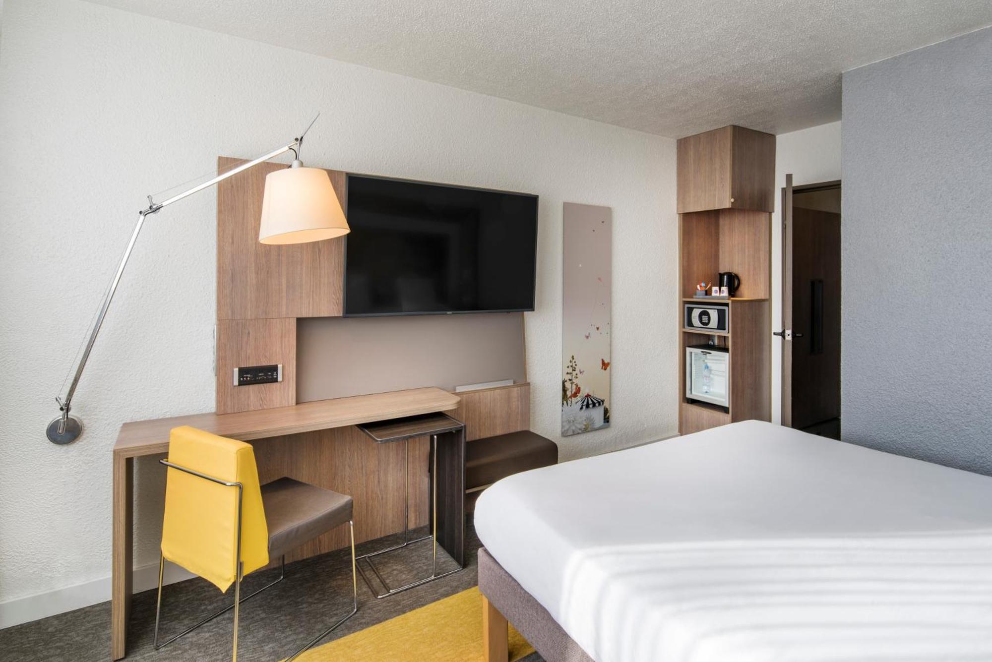 Novotel Льо Ман Екстериор снимка